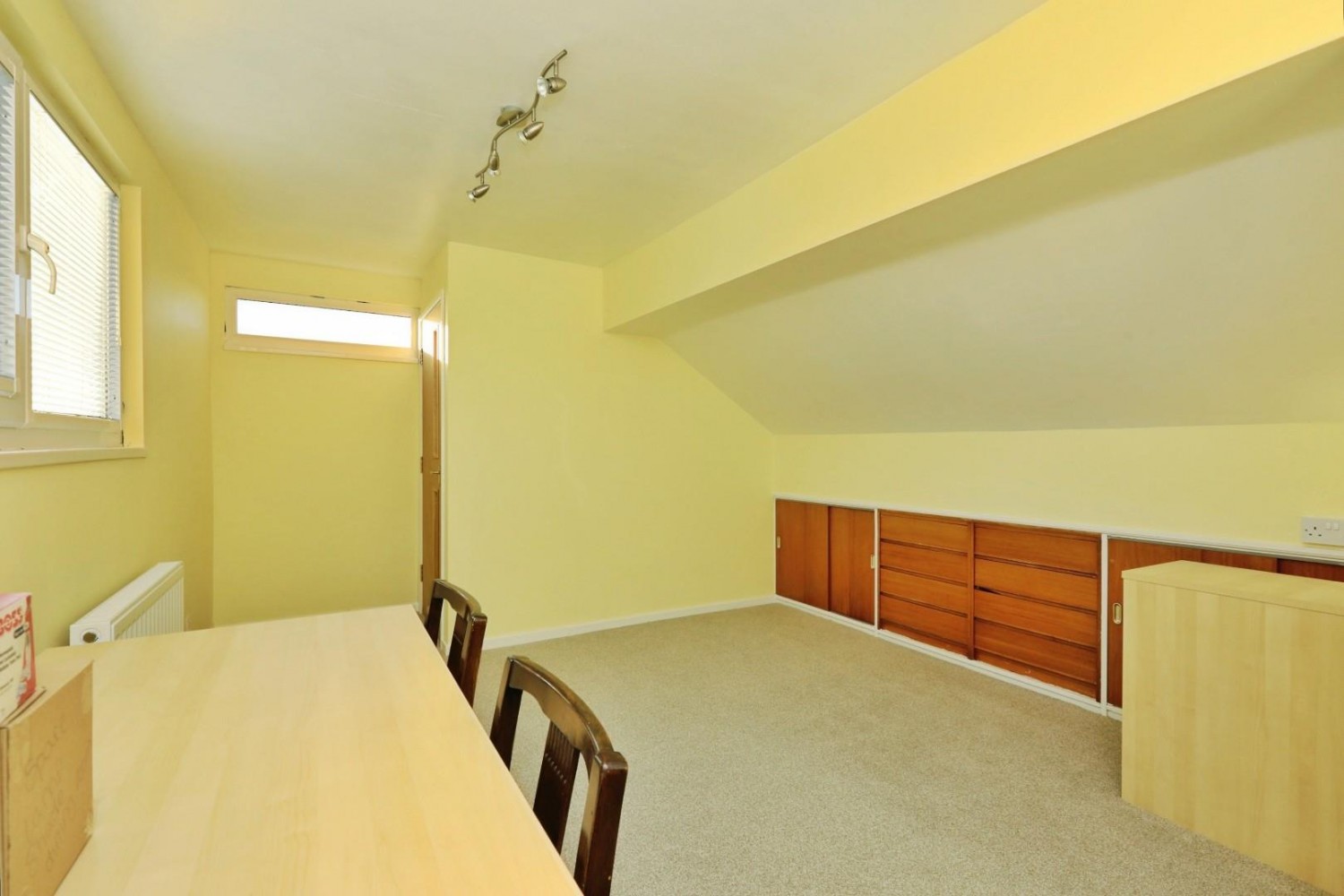 Ferndale Road, Coal Aston, Dronfield, S18 3BU