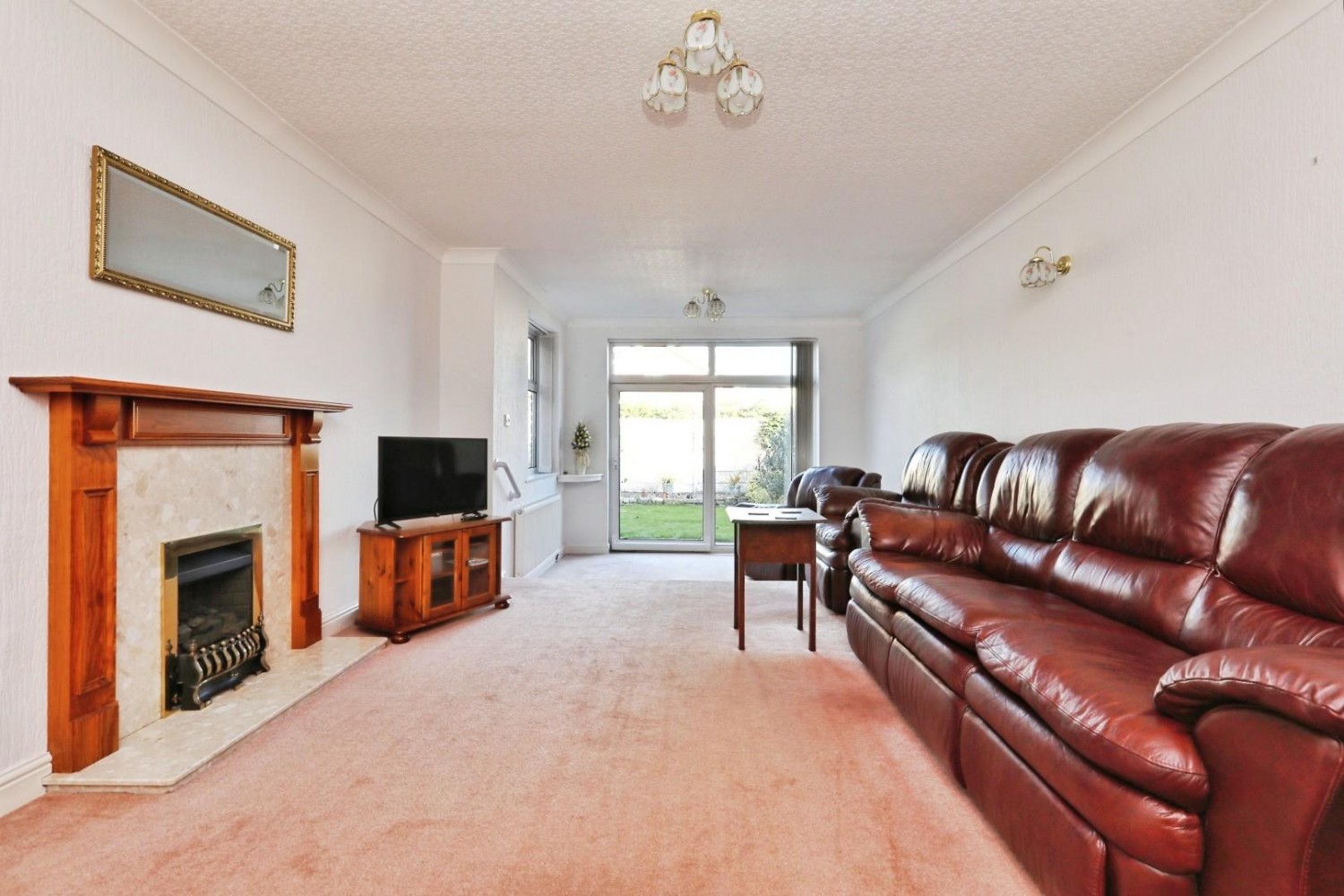 Ferndale Road, Coal Aston, Dronfield, S18 3BU