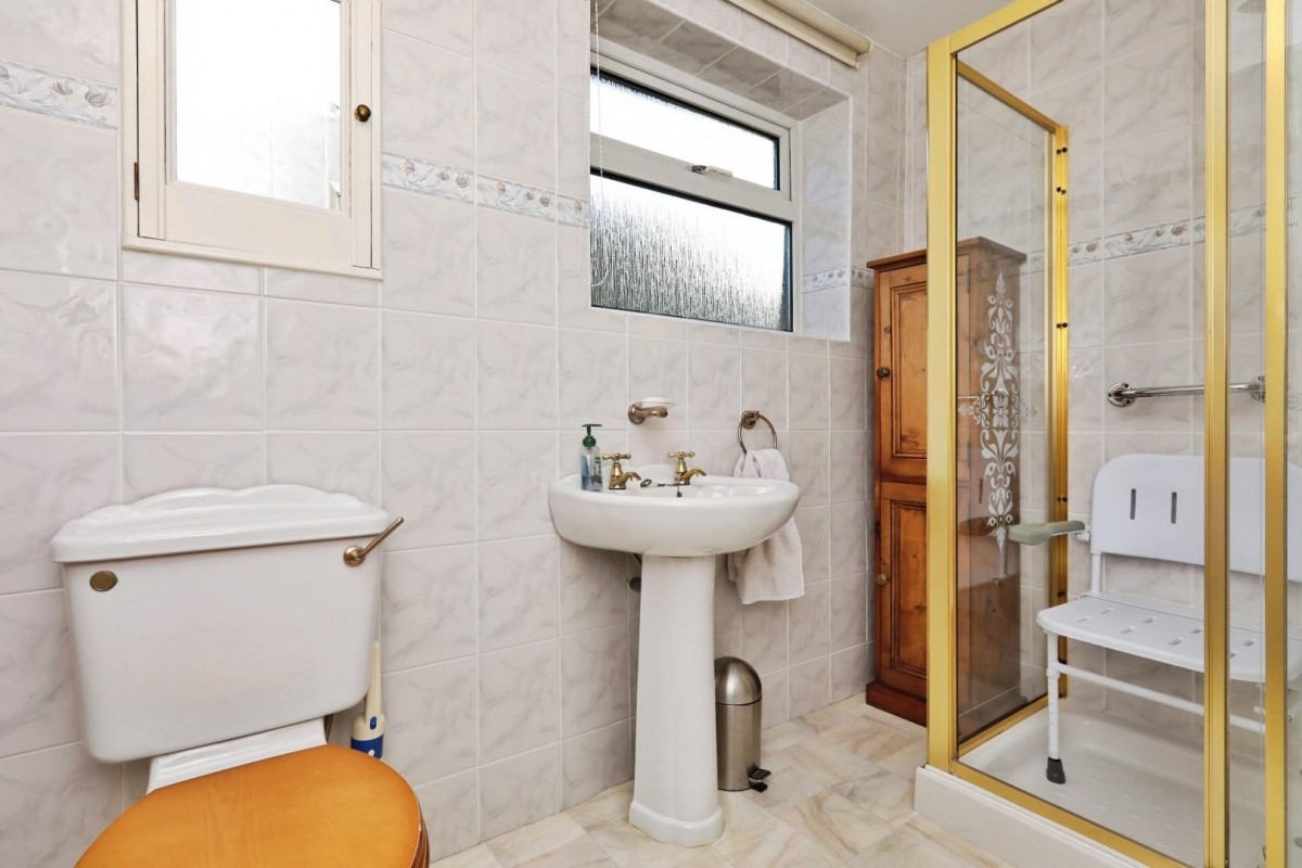 Ferndale Road, Coal Aston, Dronfield, S18 3BU