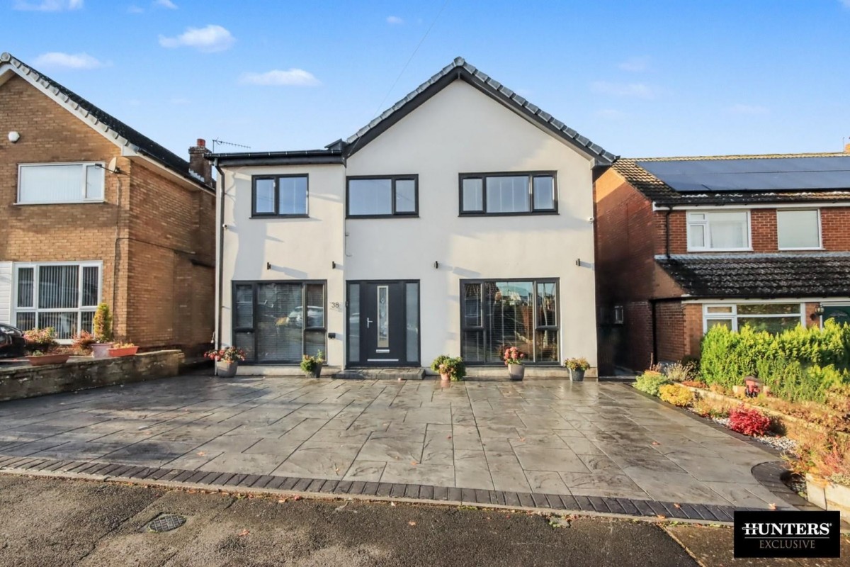 Grasleigh Avenue Allerton, Bradford, West Yorkshire, BD15 9AR