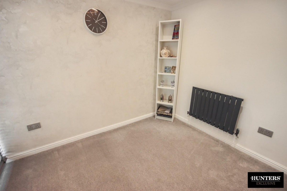 Grasleigh Avenue Allerton, Bradford, West Yorkshire, BD15 9AR