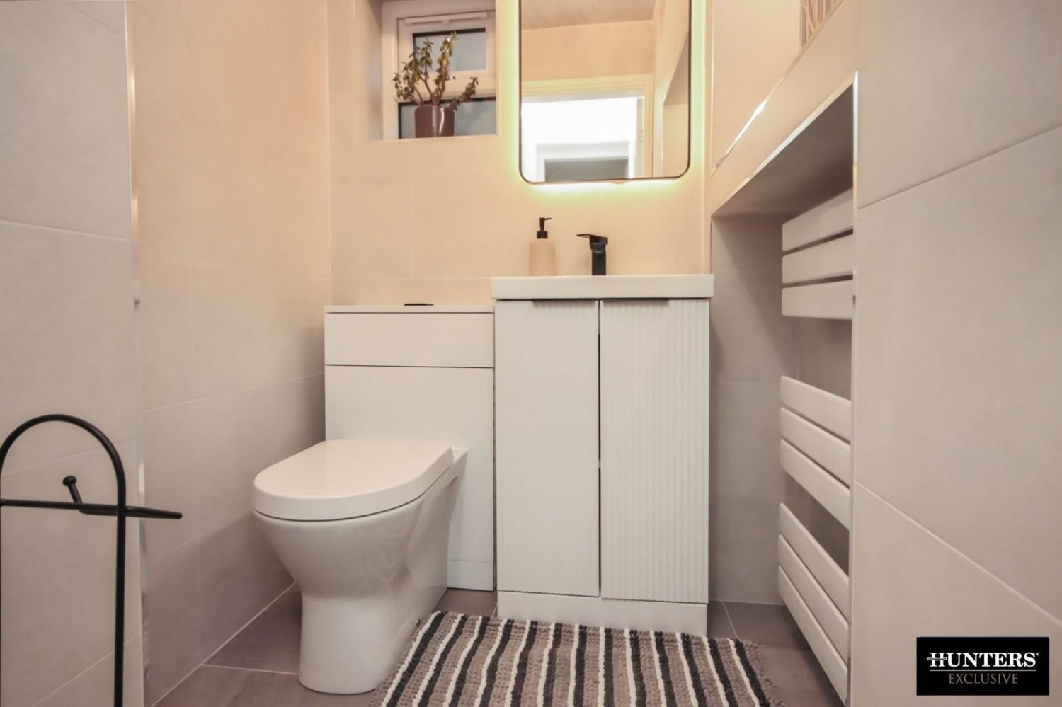 Grasleigh Avenue Allerton, Bradford, West Yorkshire, BD15 9AR