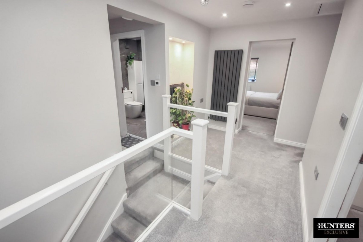 Grasleigh Avenue Allerton, Bradford, West Yorkshire, BD15 9AR