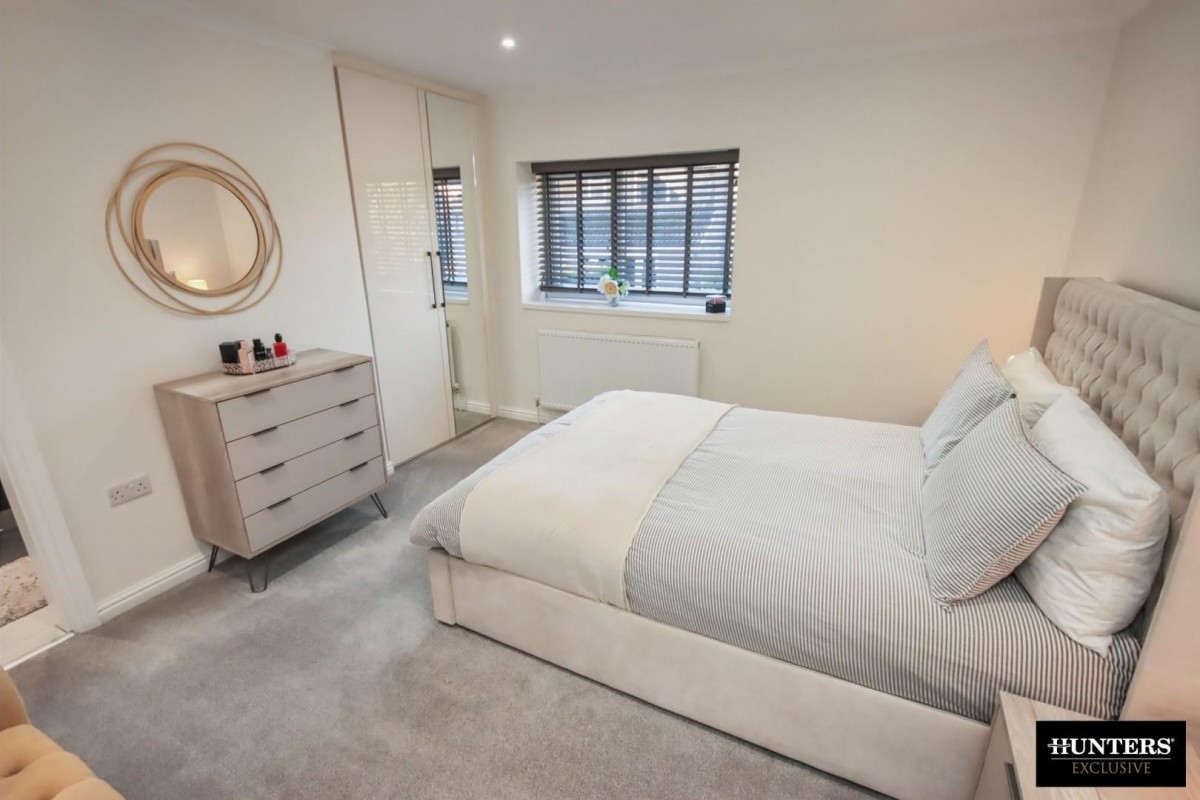 Grasleigh Avenue Allerton, Bradford, West Yorkshire, BD15 9AR