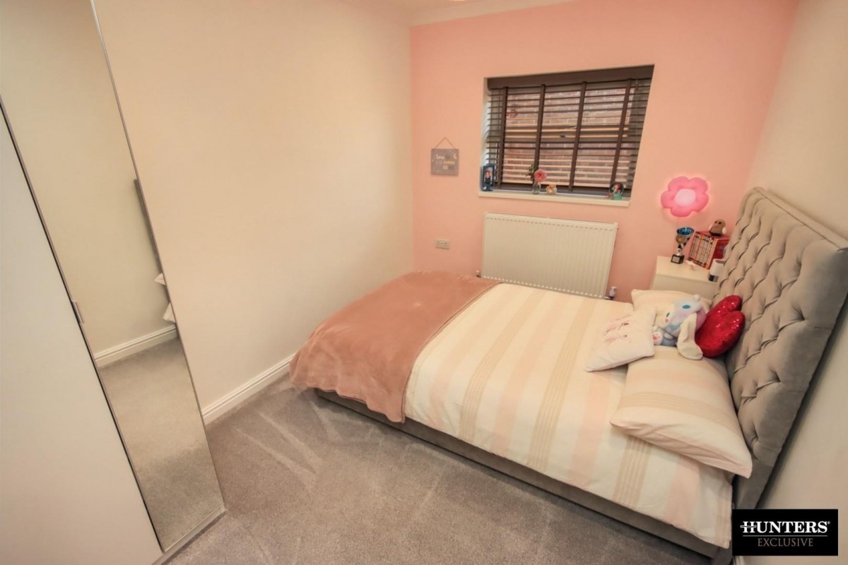 Grasleigh Avenue Allerton, Bradford, West Yorkshire, BD15 9AR