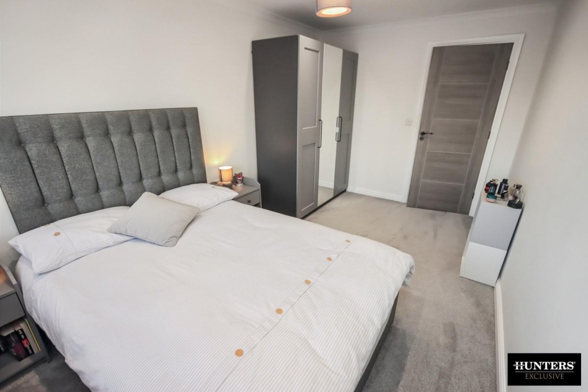 Grasleigh Avenue Allerton, Bradford, West Yorkshire, BD15 9AR