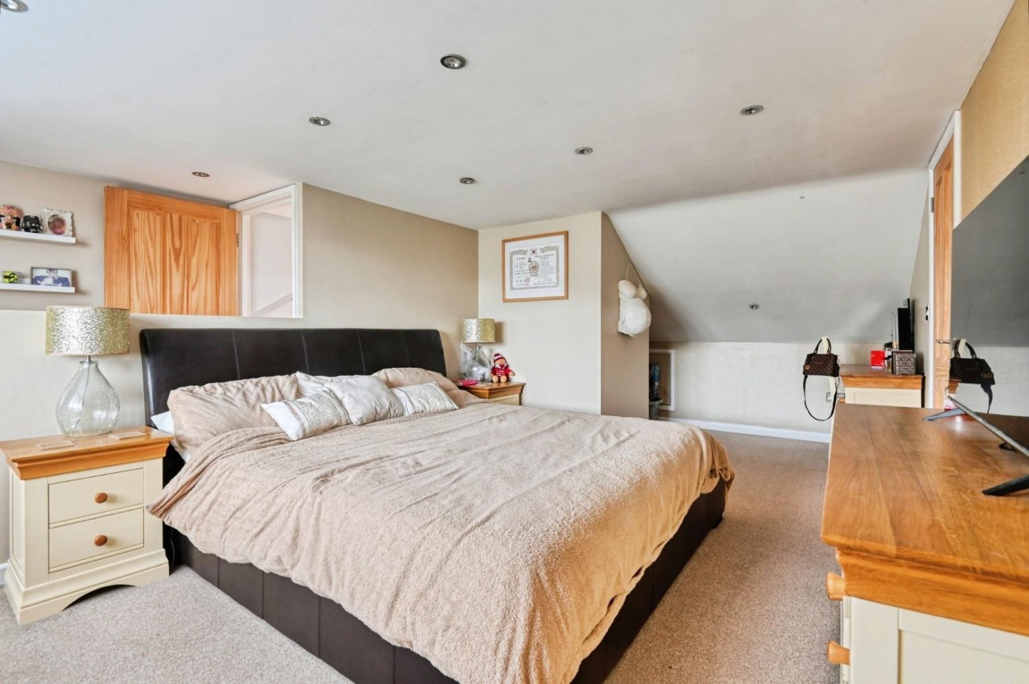 Woodhouse Lane, Tamworth