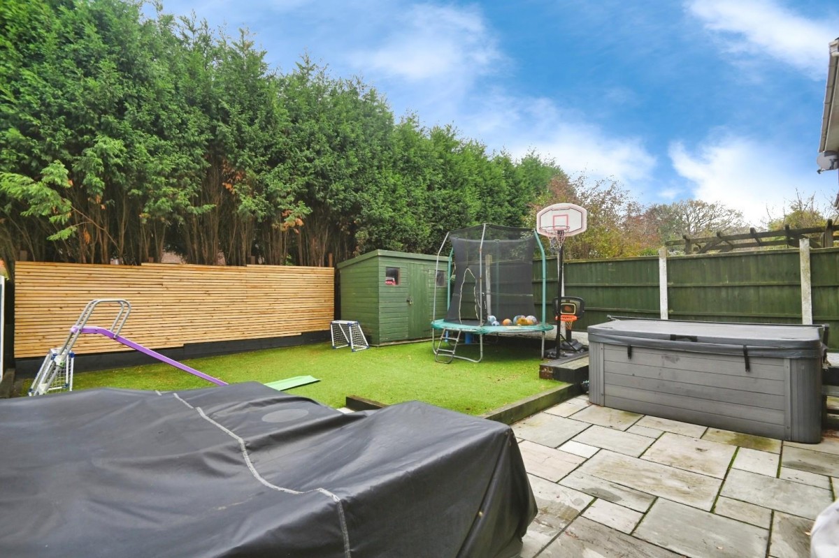 Woodhouse Lane, Tamworth