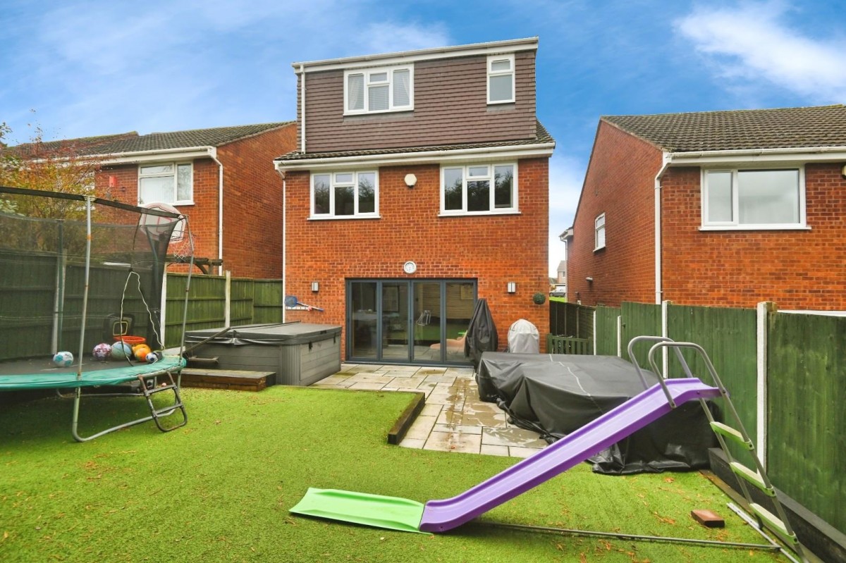 Woodhouse Lane, Tamworth