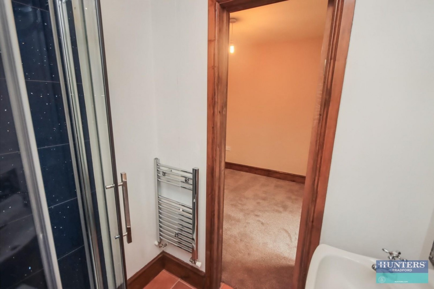 Moor Top Road Low Moor, Bradford, West Yorkshire, BD12 0EY