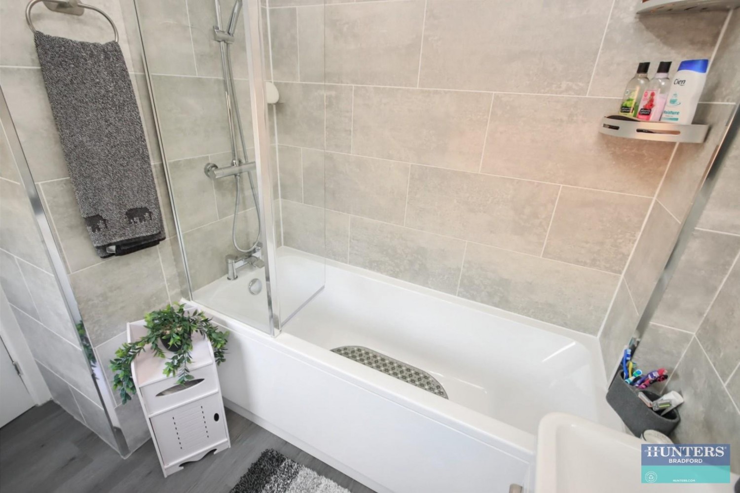 Priestley Avenue, Wibsey, Bradford, BD6 1HW