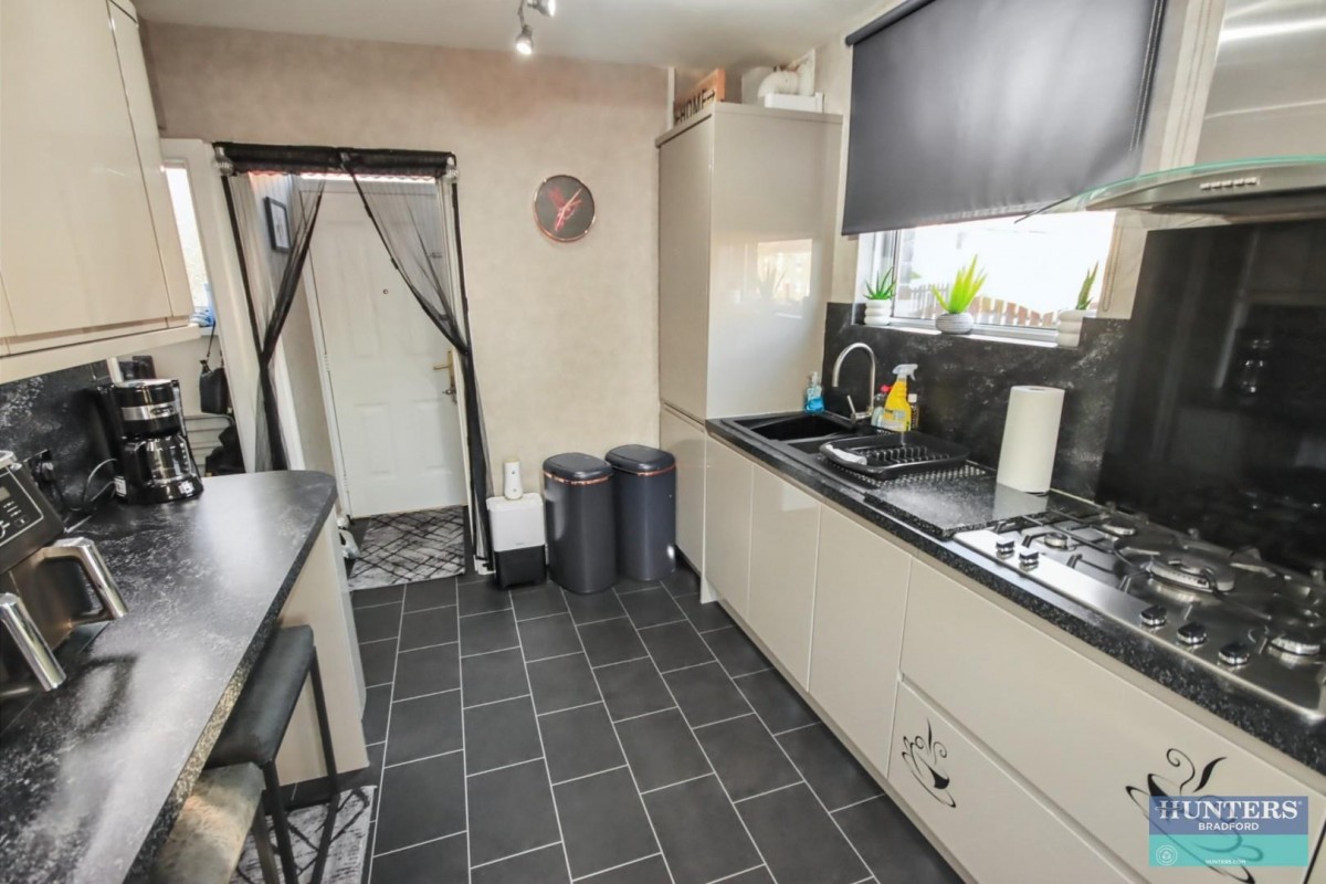 Priestley Avenue, Wibsey, Bradford, BD6 1HW