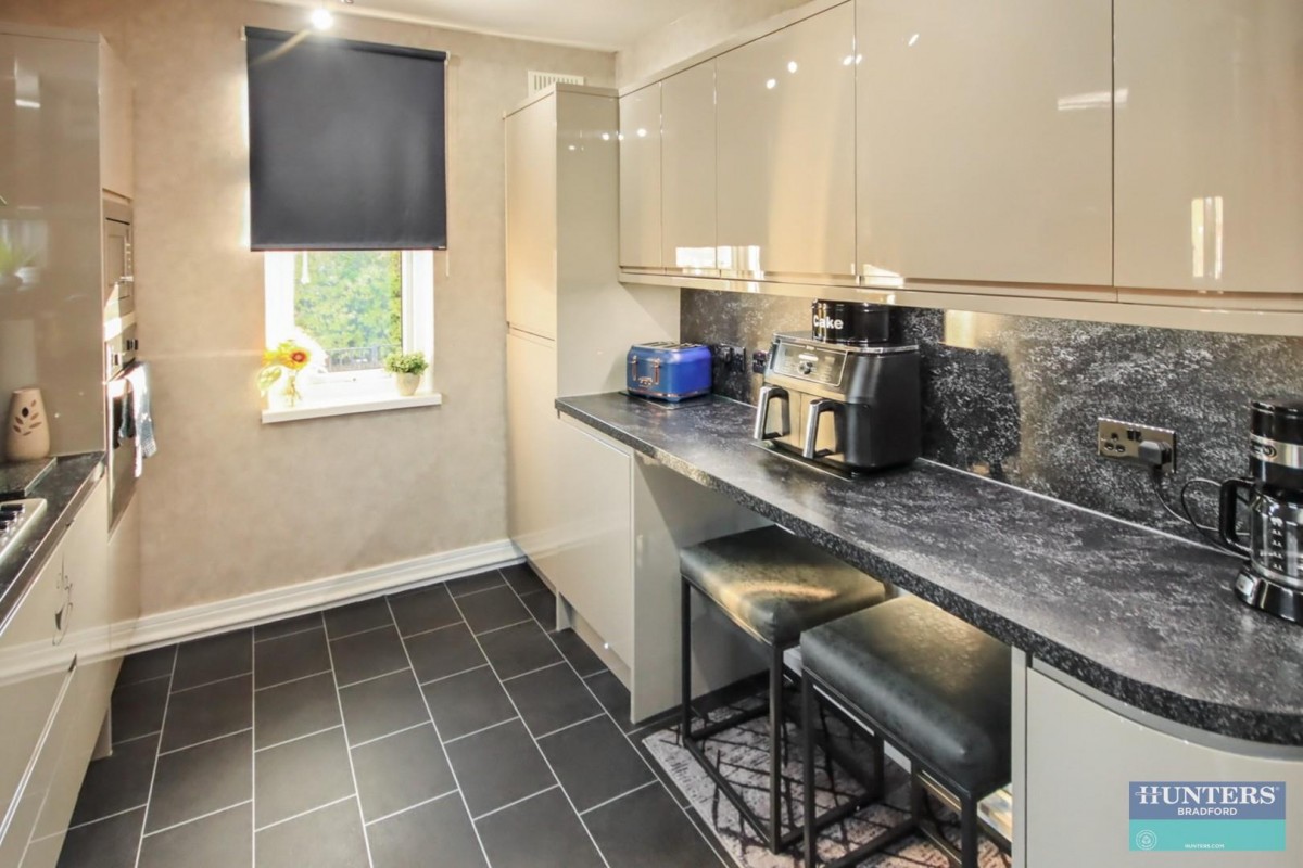 Priestley Avenue, Wibsey, Bradford, BD6 1HW