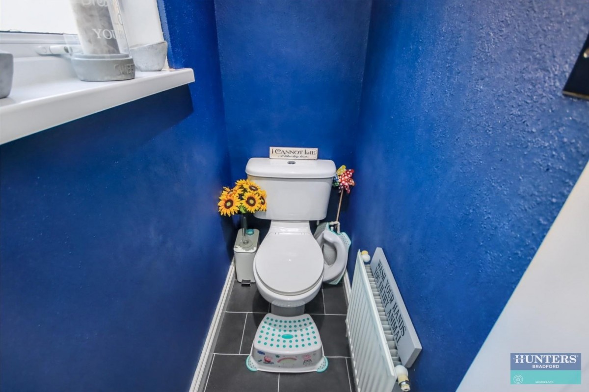 Priestley Avenue, Wibsey, Bradford, BD6 1HW