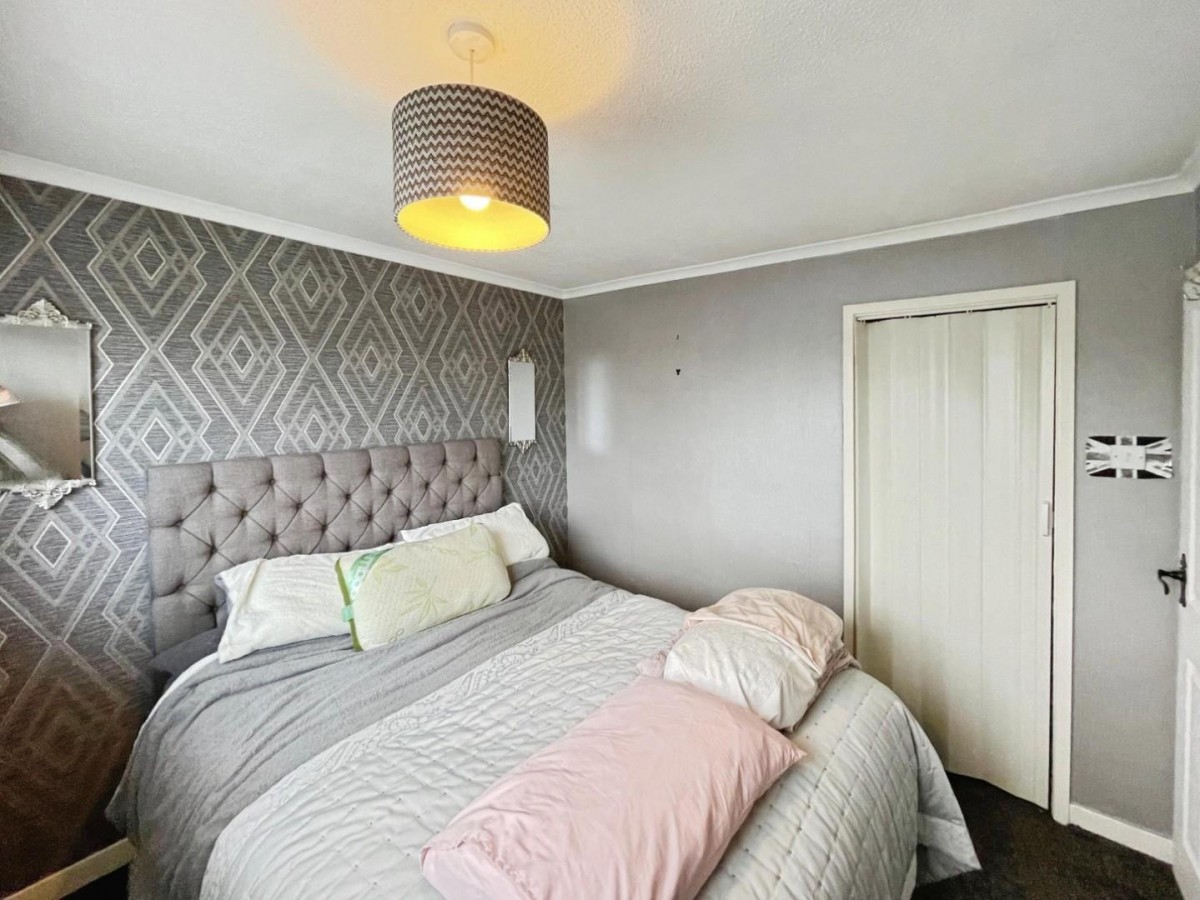 Lupus Way, Ellesmere Port