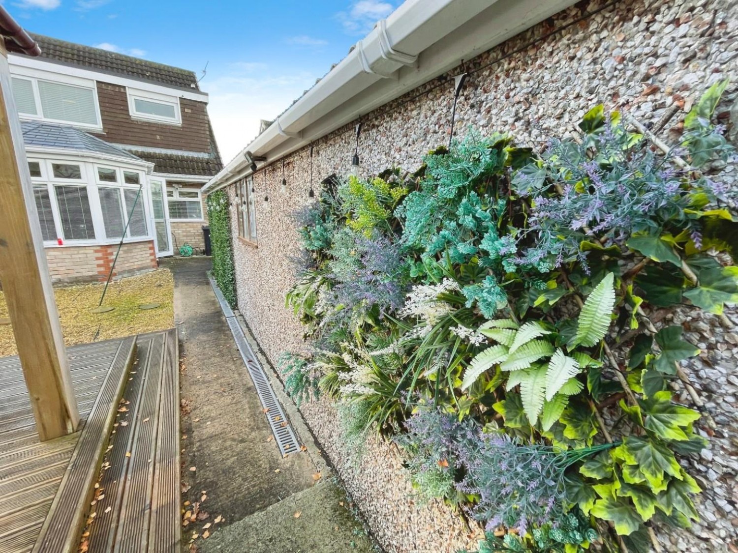 Lupus Way, Ellesmere Port