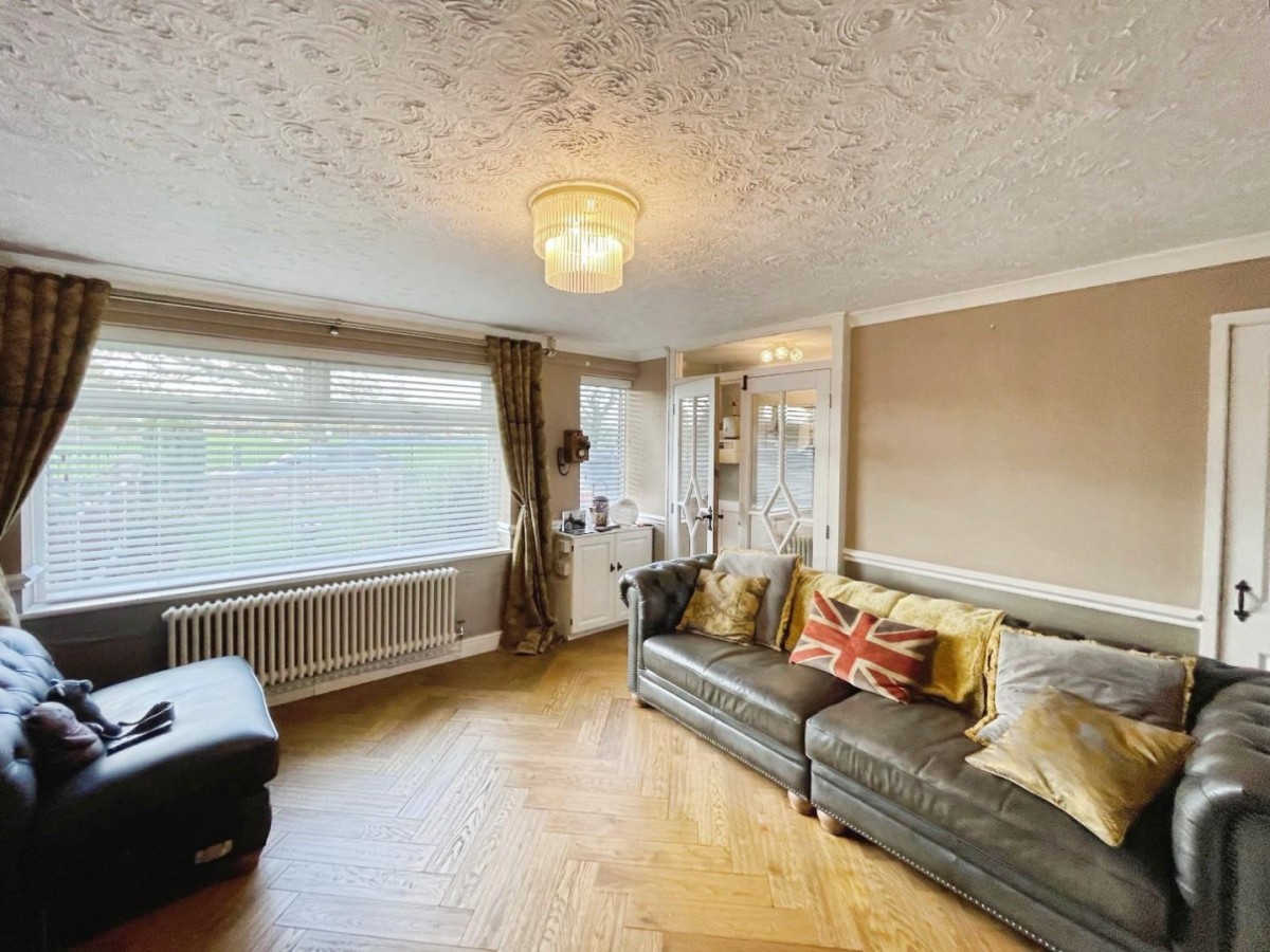 Lupus Way, Ellesmere Port