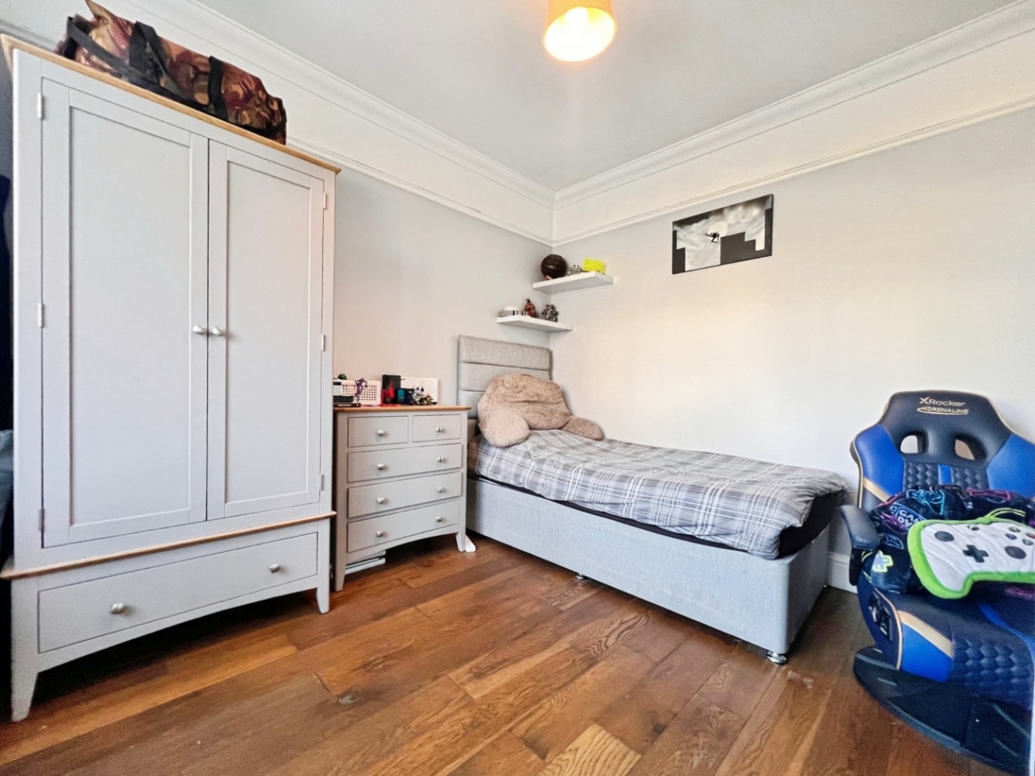 Canterbury Road, Kennington