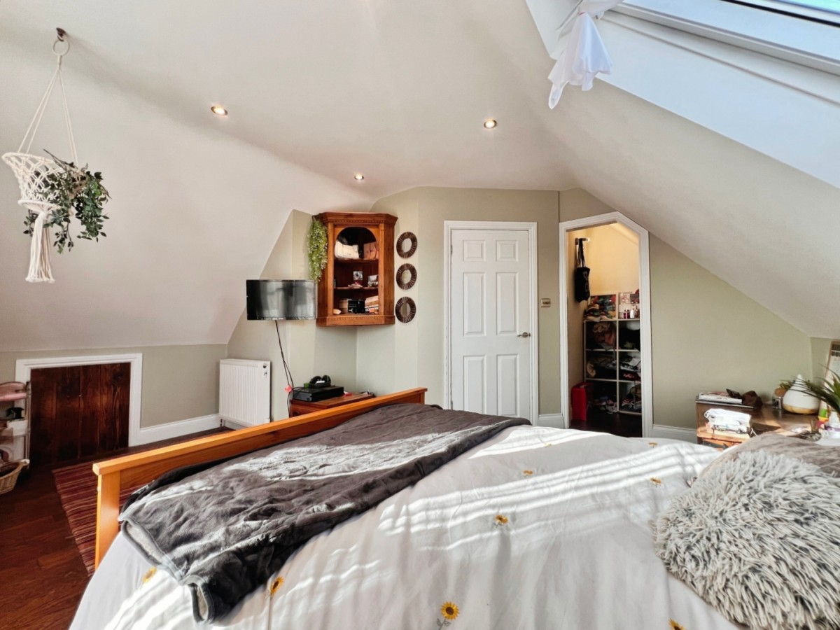 Canterbury Road, Kennington