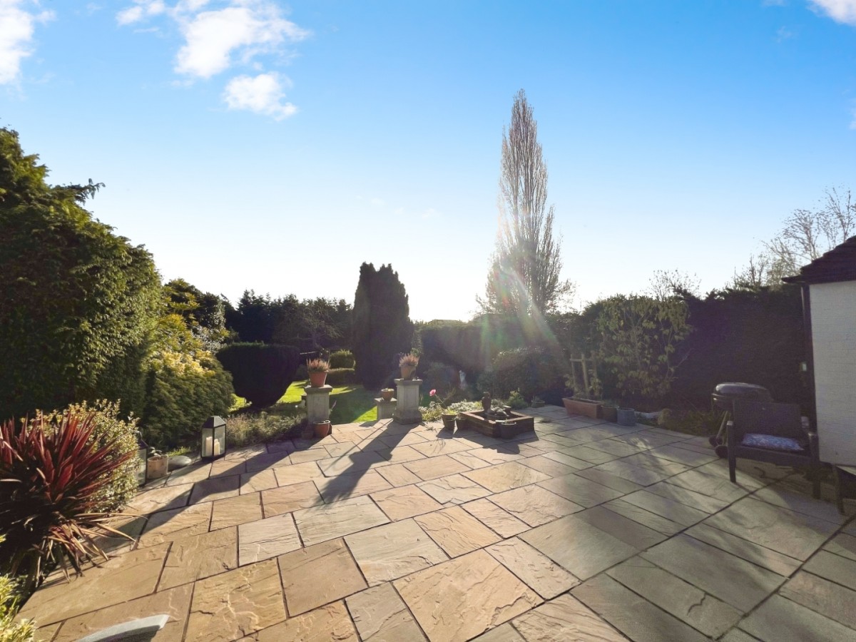 Canterbury Road, Kennington