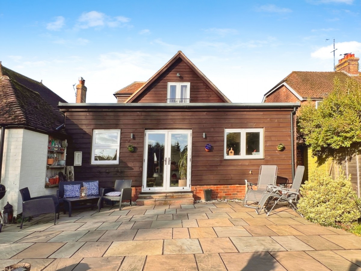 Canterbury Road, Kennington