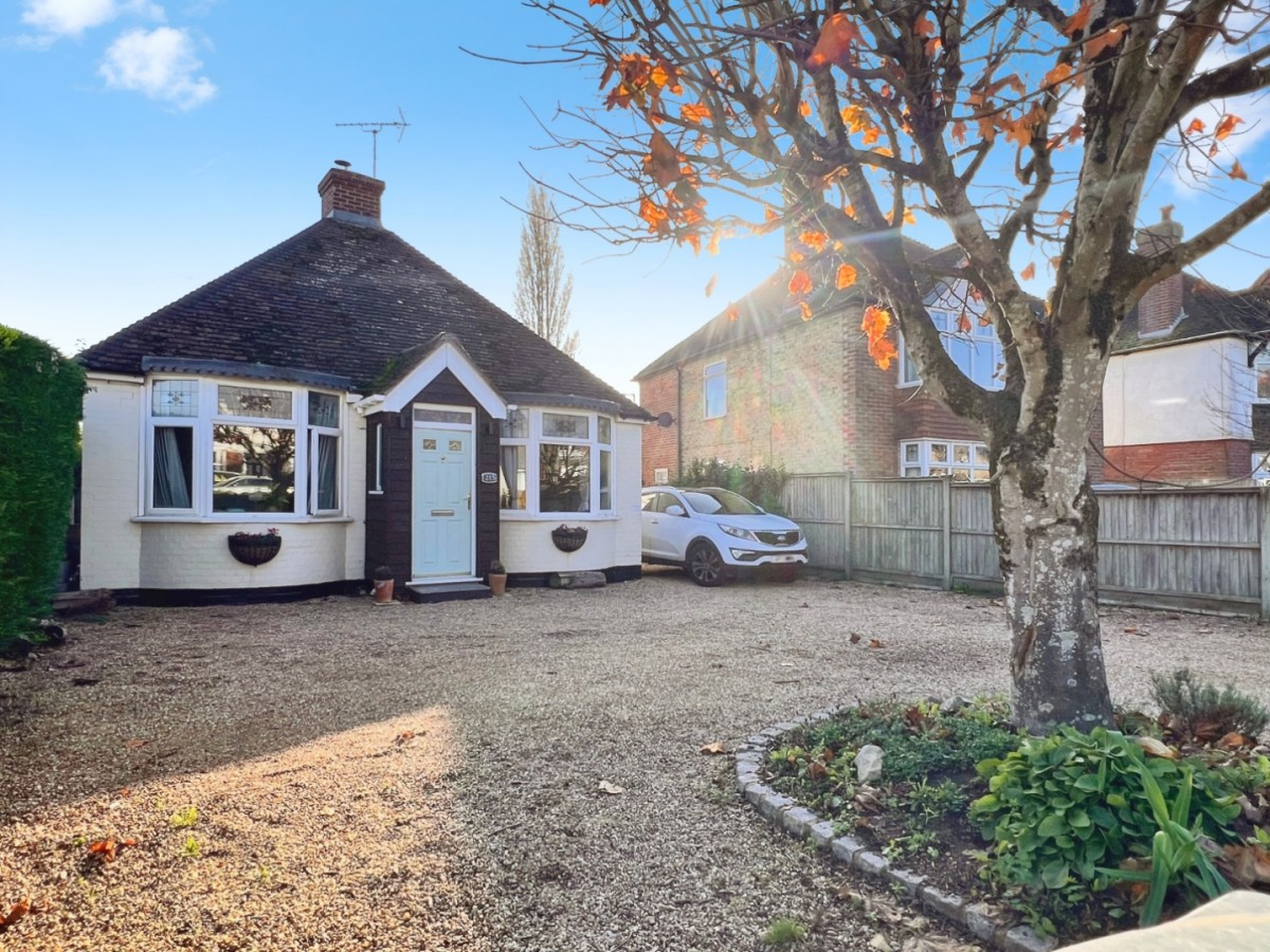 Canterbury Road, Kennington