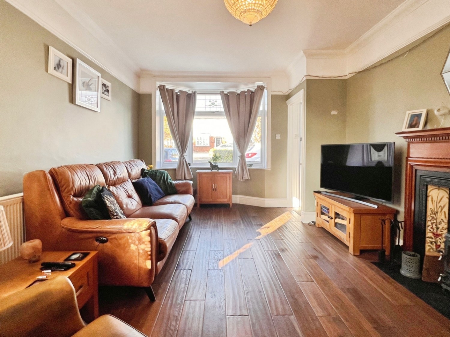 Canterbury Road, Kennington