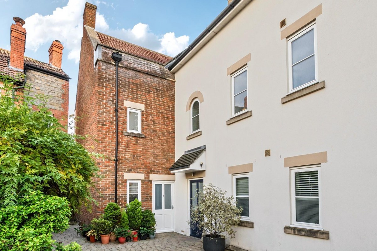 Sedgemoor Way, Glastonbury