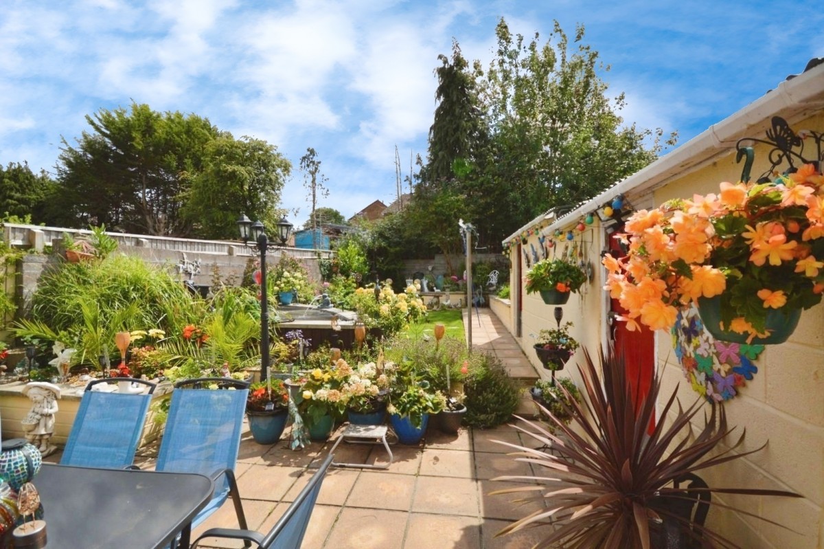 Vowell Close, Bristol