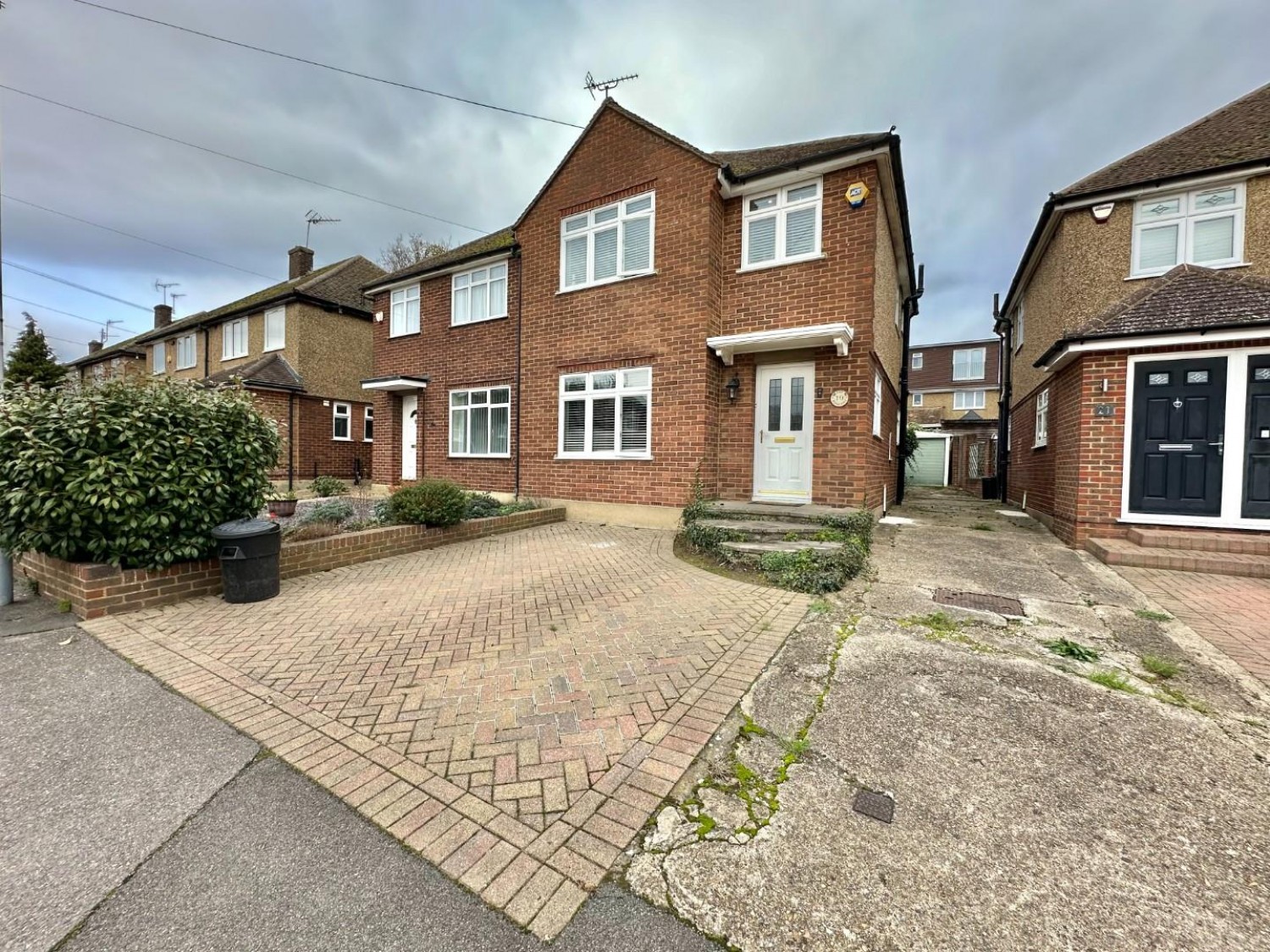 The Furrows, Harefield, Uxbridge