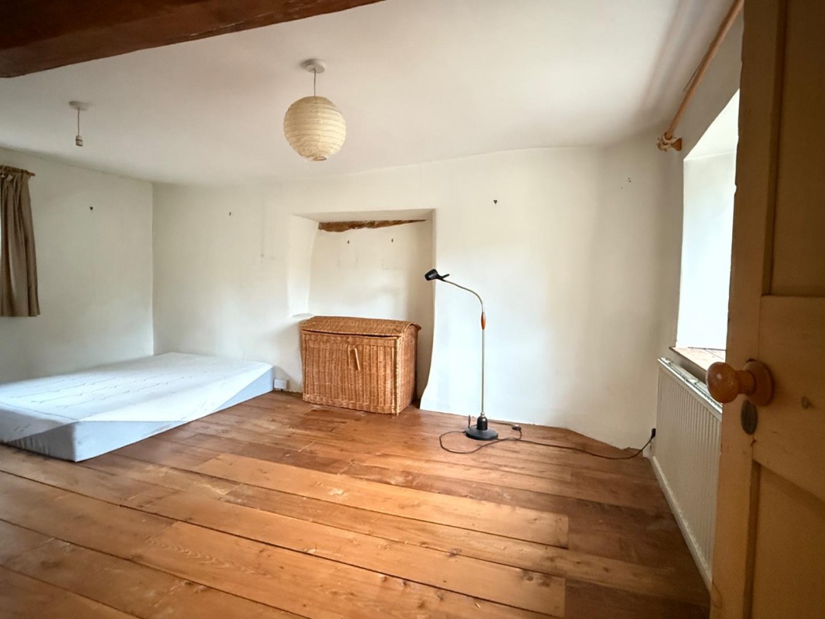 Trinity Road, Stroud