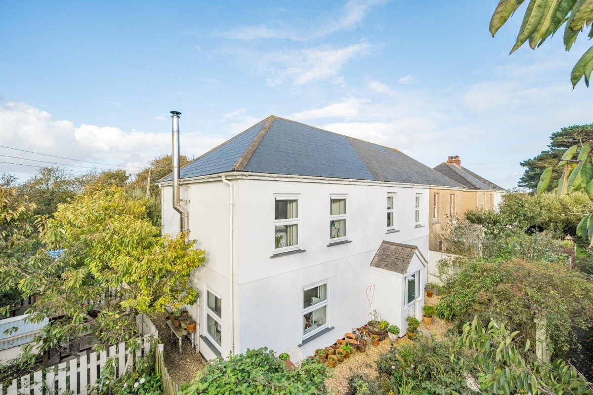 Lower Kenneggy, Rosudgeon