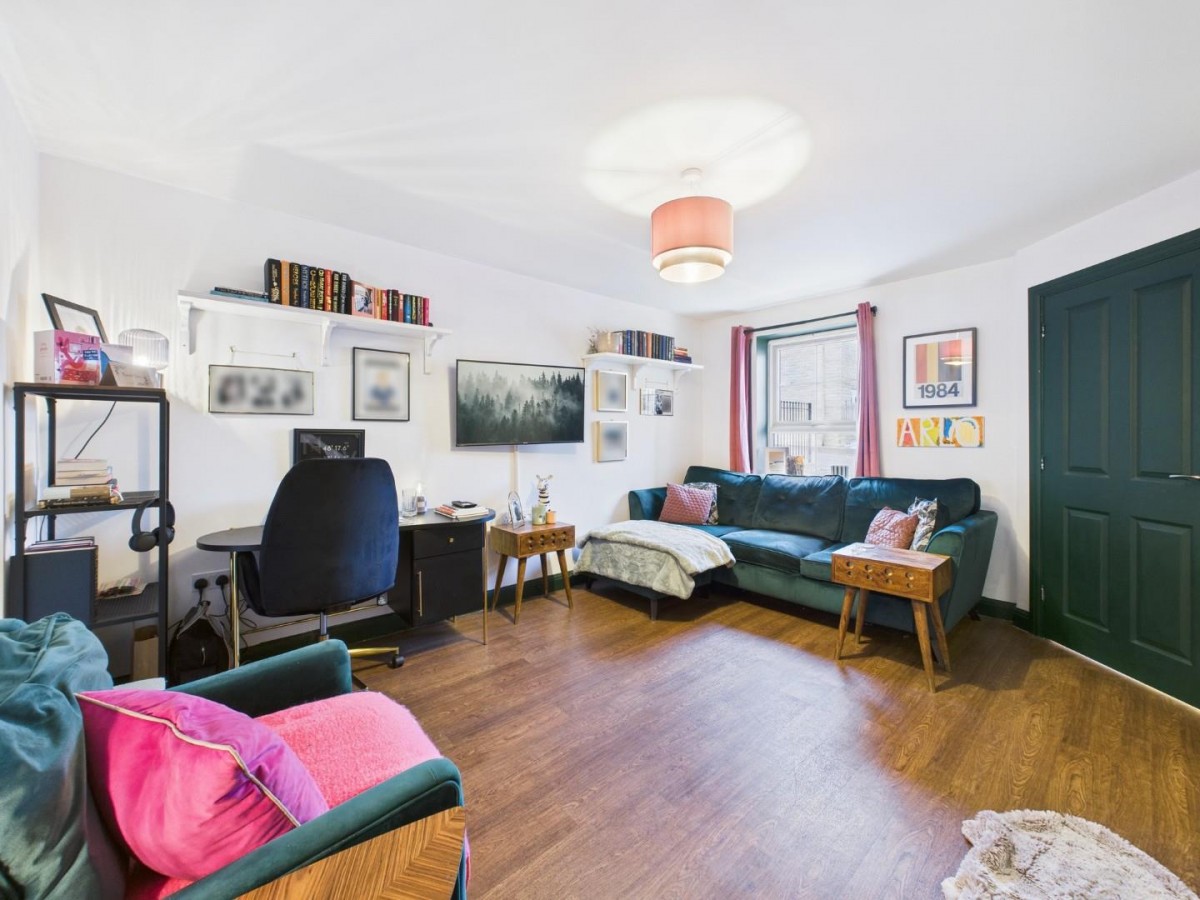 Fetlock Drive, Bradford