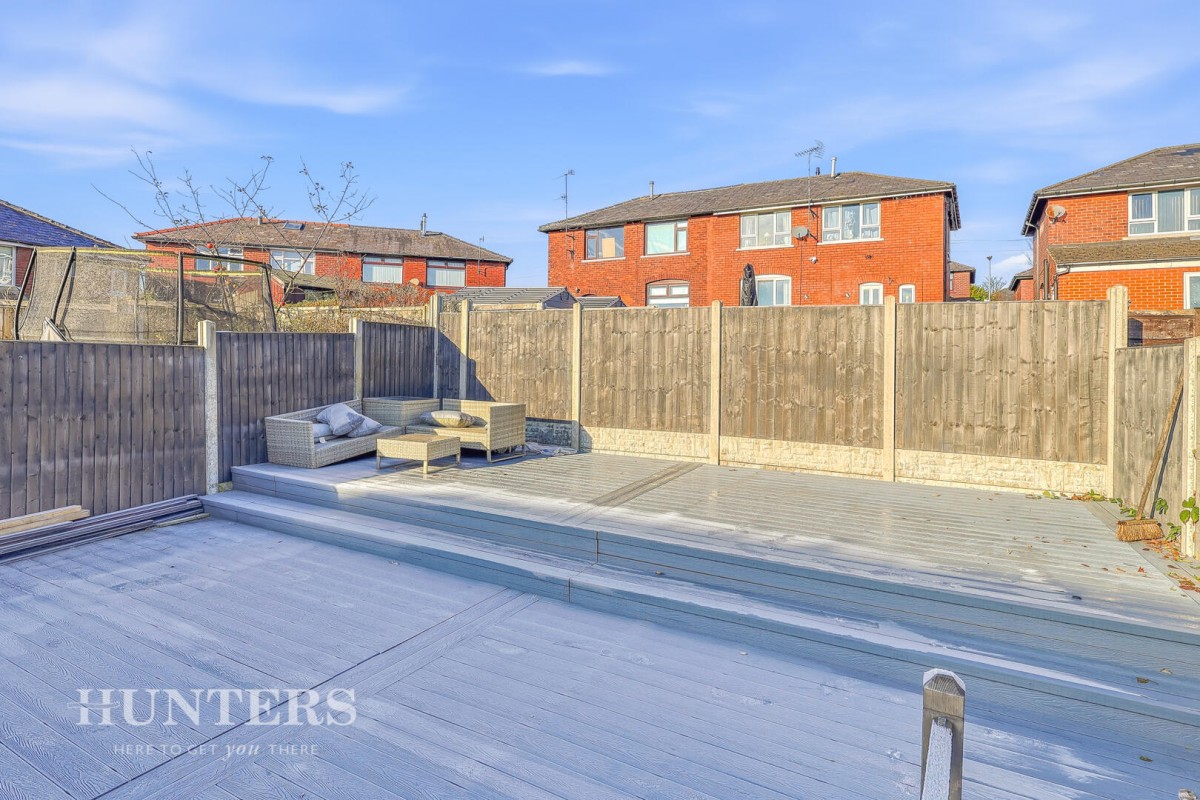 Stopford Avenue, Littleborough OL15 8QH