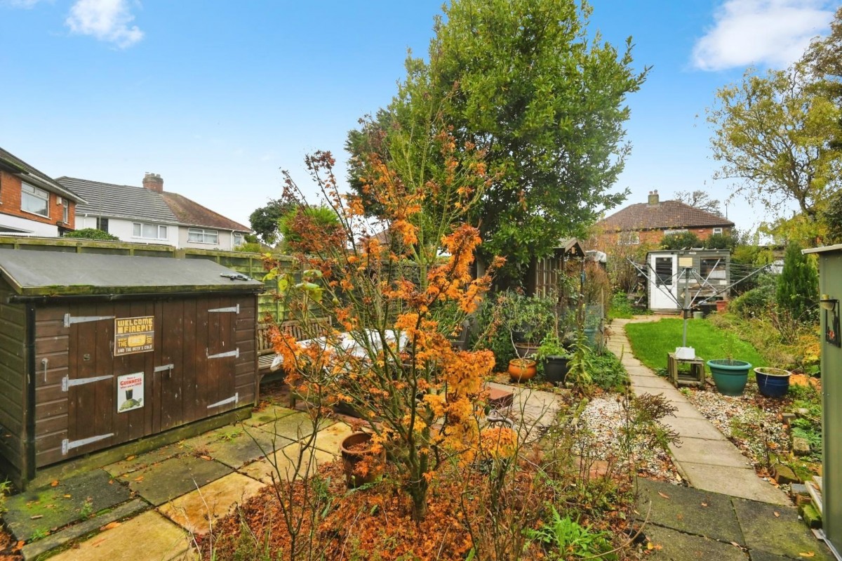 George Avenue, Mile Oak, Tamworth