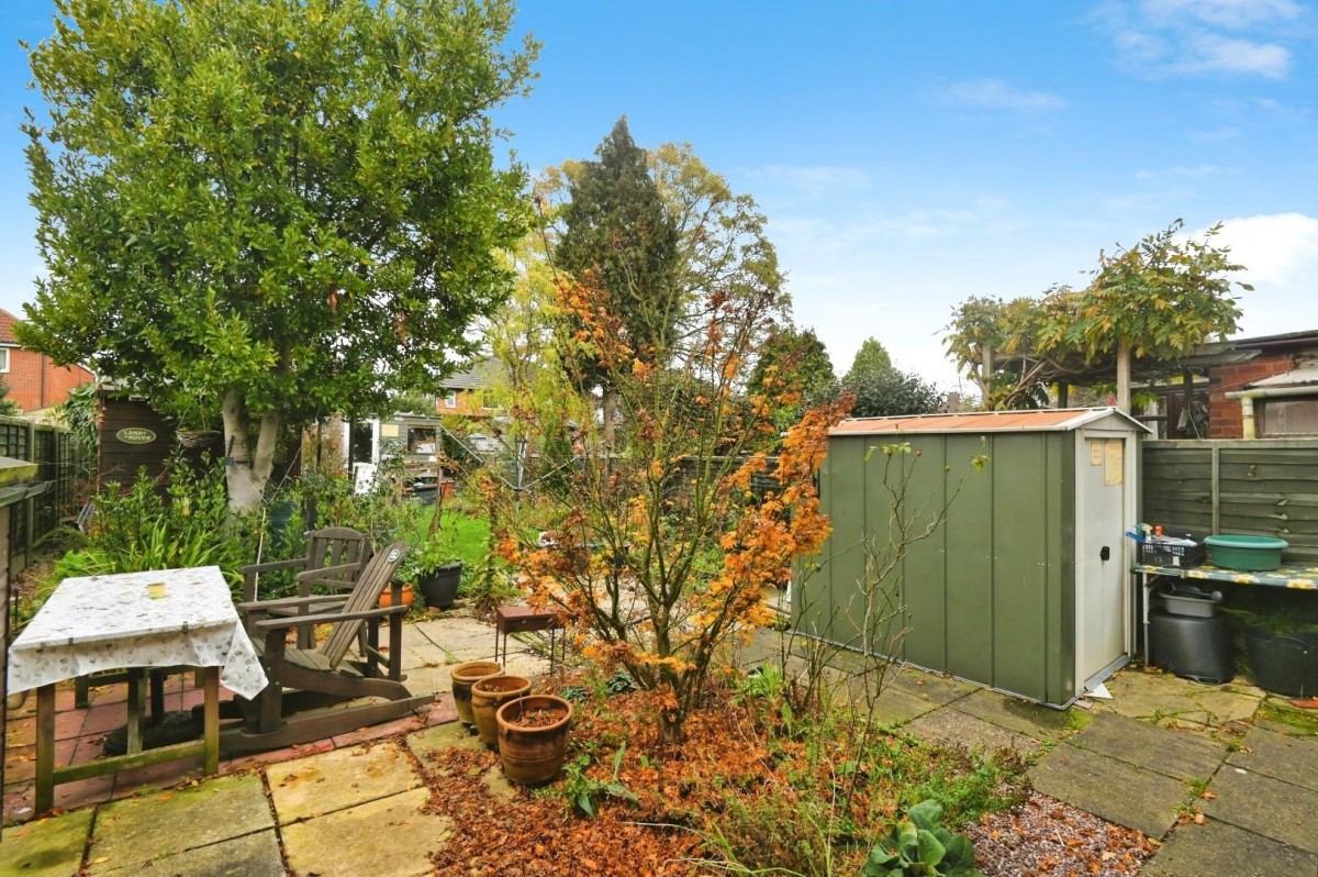 George Avenue, Mile Oak, Tamworth