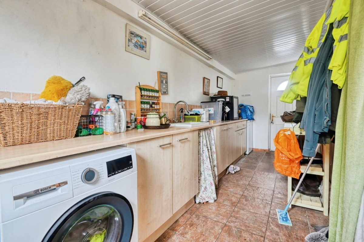 George Avenue, Mile Oak, Tamworth