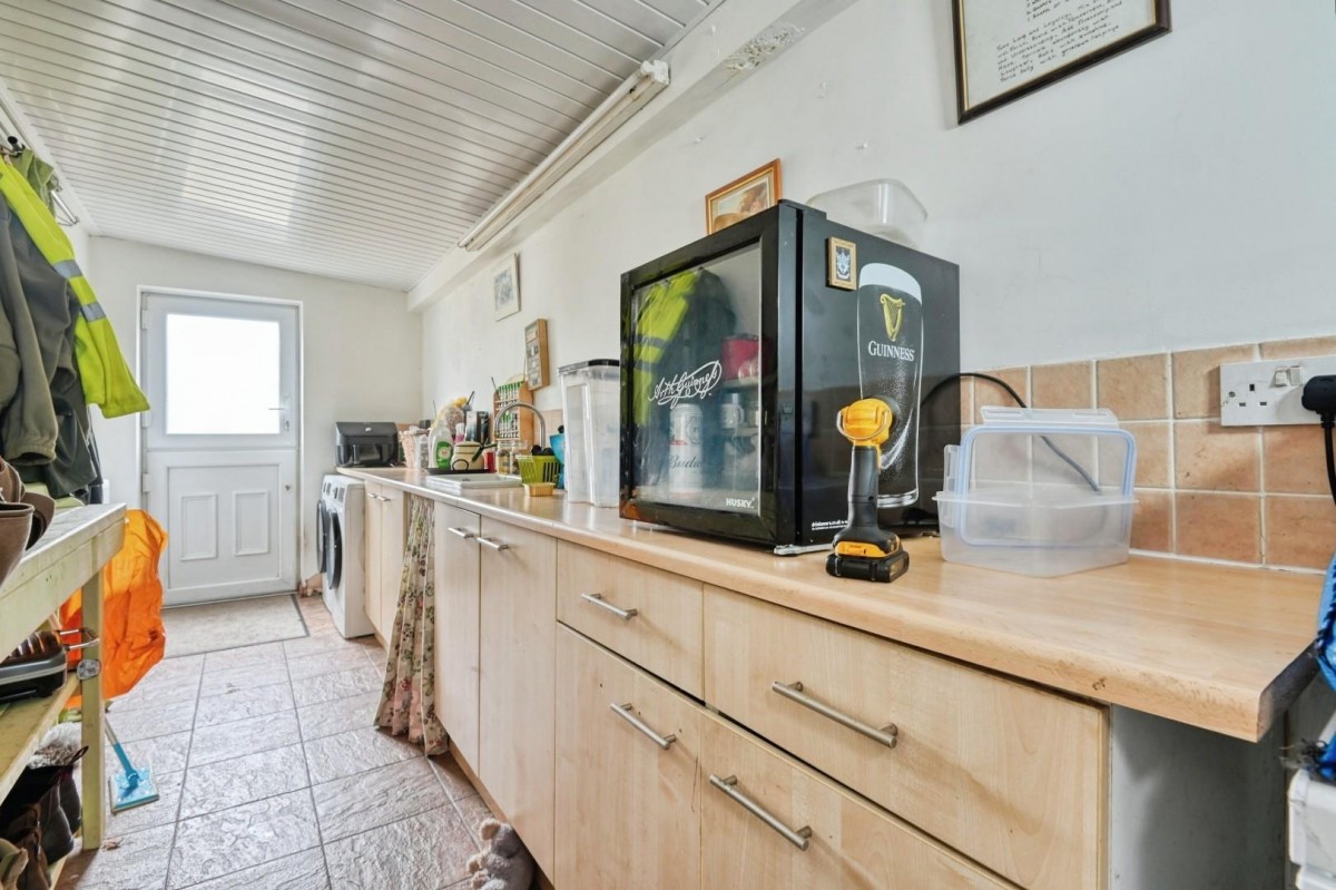 George Avenue, Mile Oak, Tamworth