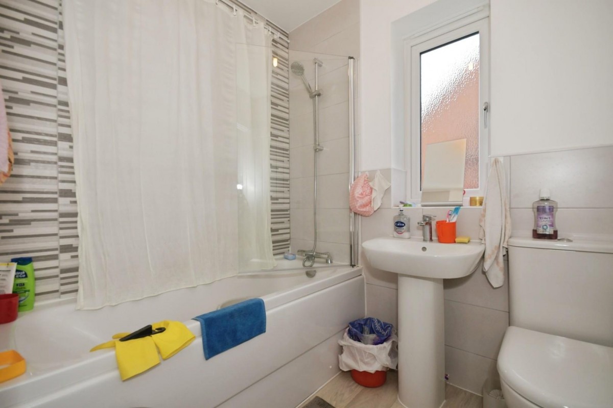 Tulip Avenue, Holmewood, Chesterfield, S42 5GY