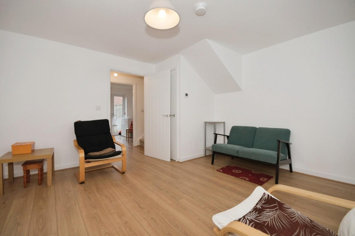 Tulip Avenue, Holmewood, Chesterfield, S42 5GY