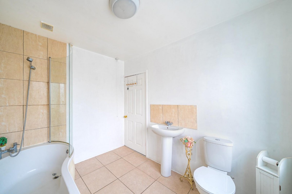 West Garth, Ulleskelf