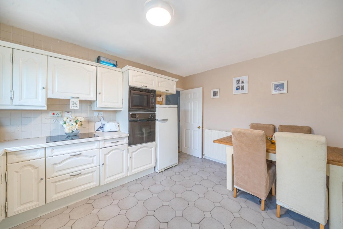 West Garth, Ulleskelf