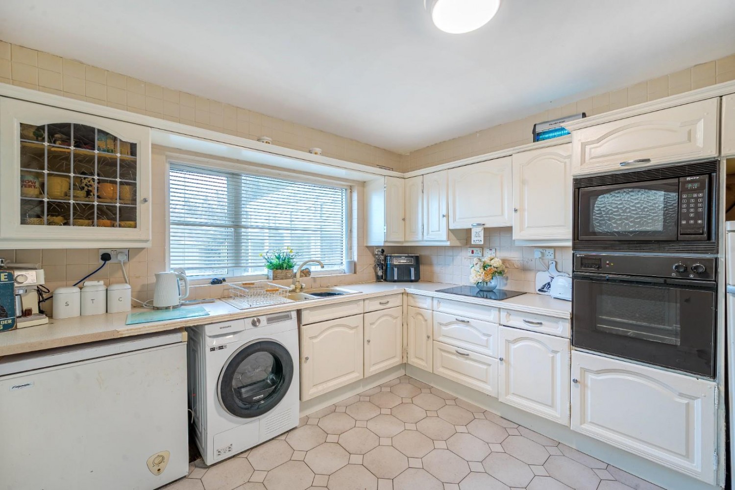 West Garth, Ulleskelf