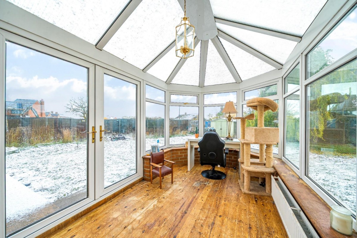 West Garth, Ulleskelf