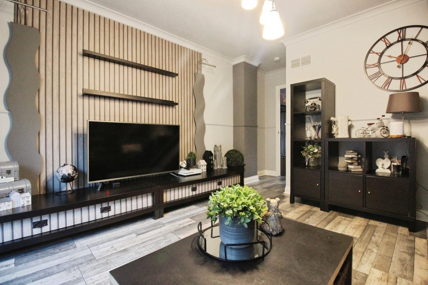 Congleton Grove, London