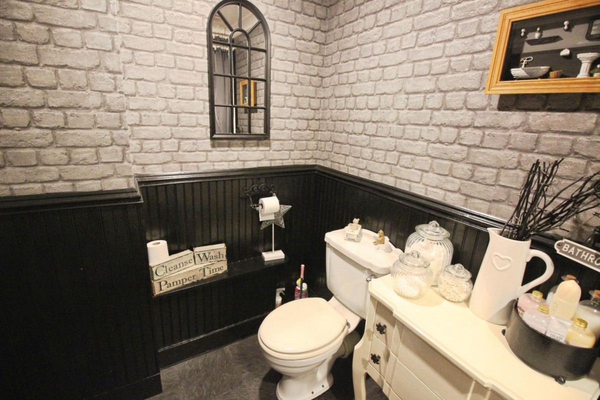 Congleton Grove, London