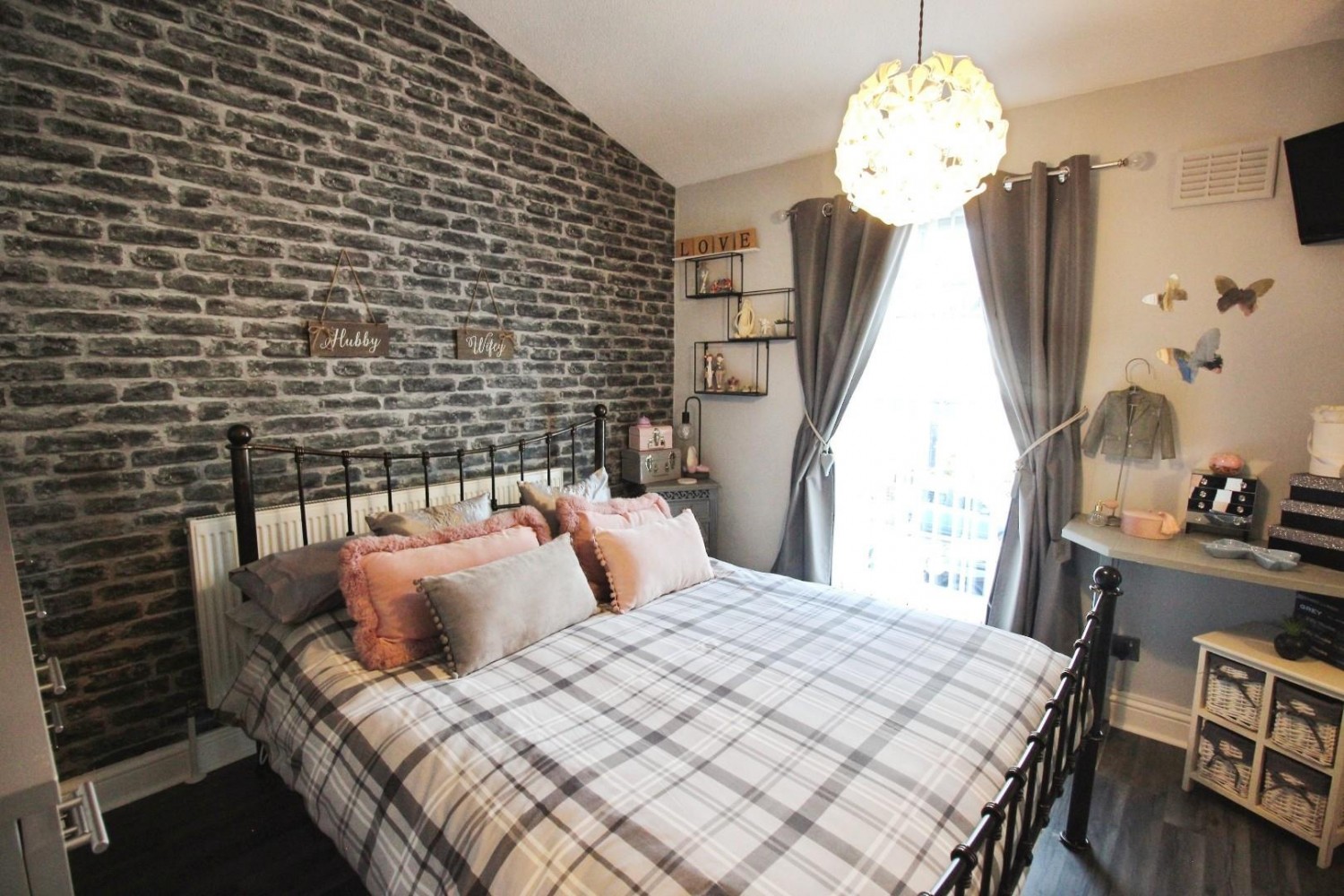 Congleton Grove, London