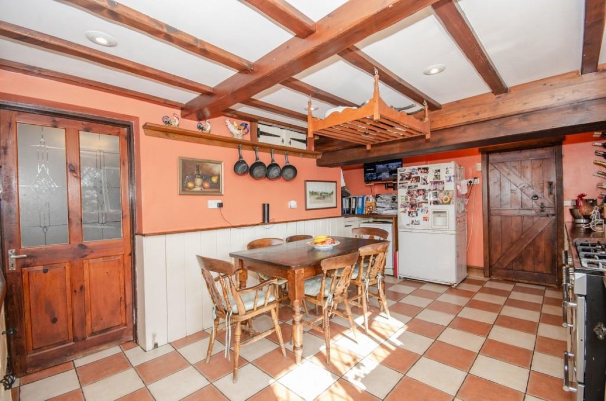 Riding Barn Hill, Wick, Bristol, BS30 5QZ