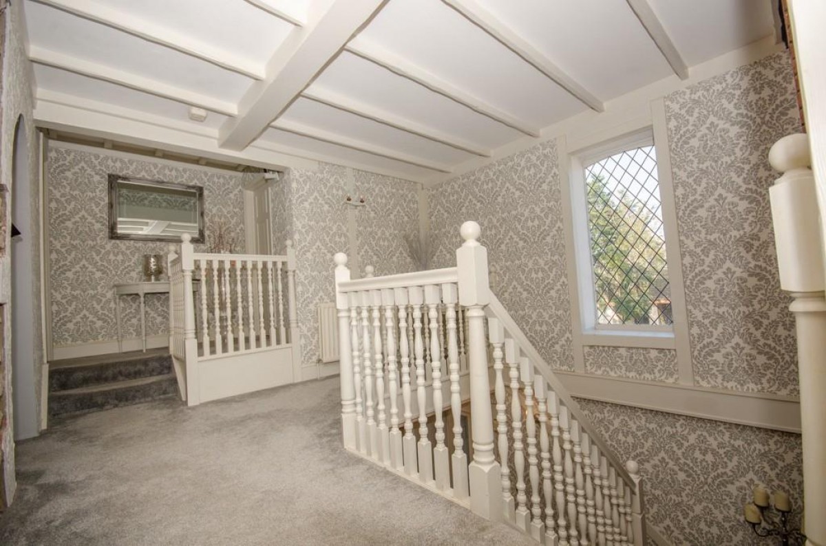 Riding Barn Hill, Wick, Bristol, BS30 5QZ