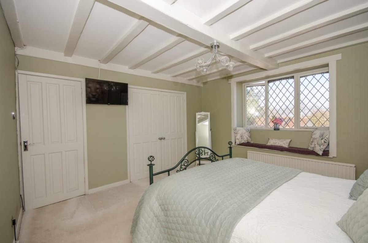 Riding Barn Hill, Wick, Bristol, BS30 5QZ